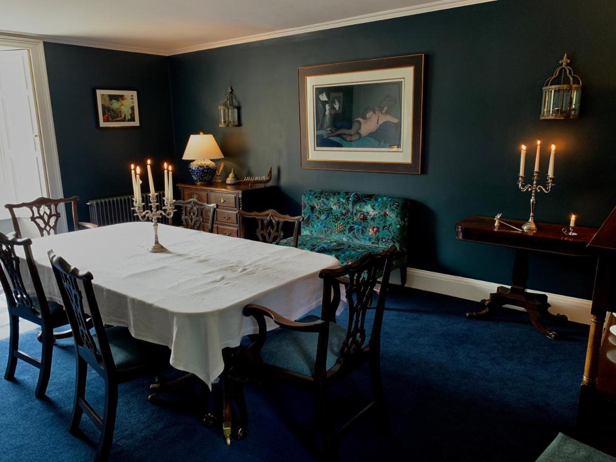 The Ghillie Bed & Breakfast Melrose Exterior photo